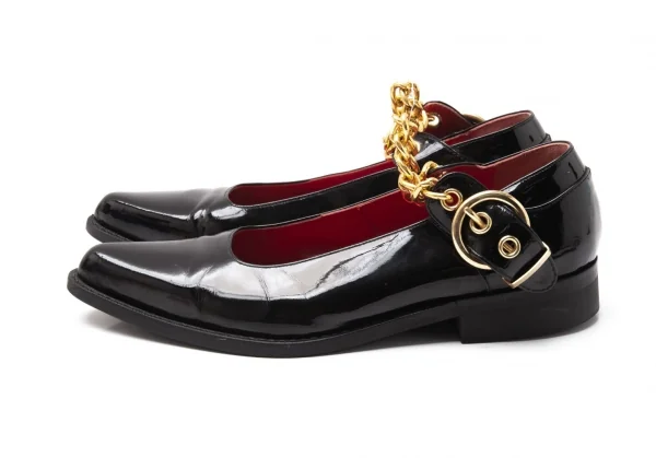 コムデギャルソンCOMME des GARCONS チェーンストラップベルトパテントレザーポインテッドトゥシューズ 黒24.5 K-113799_004