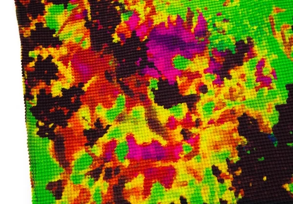 イッセイミヤケ ミーISSEY MIYAKE me グラフィックプリントストレッチプリーツハイネックカットソー 黄緑マルチF K-113813_007