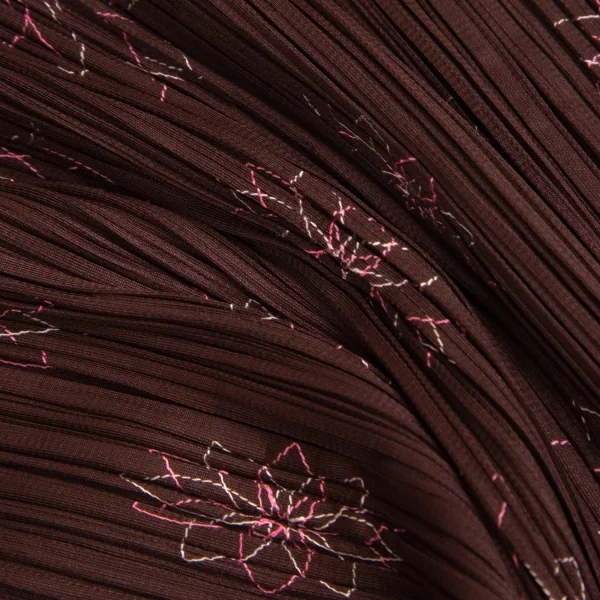 PLEATS PLEASE Floral Embroidery Pleats Shirt K-113848_011