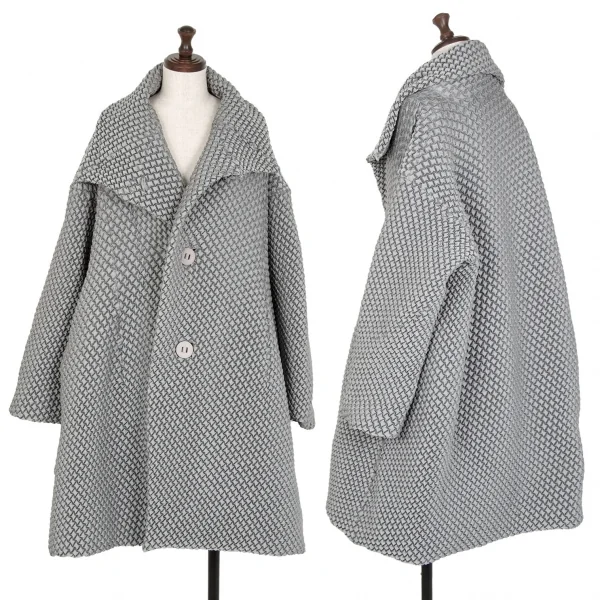 半額以下で買えるクーポン特集 イッセイミヤケISSEY MIYAKE BUBBLE 3Dスチームストレッチ ジャケット・アウター