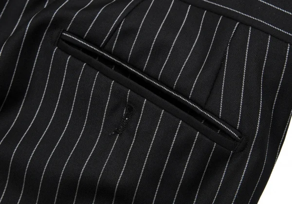 アルマーニコレツィオーニARMANI COLLEZIONI METROPOLITAN チョークストライプウール2Bセットアップスーツ 黒46 K-113980_017