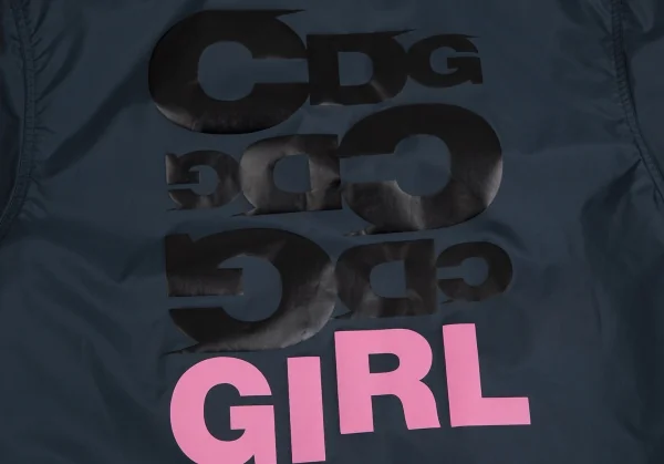 コムデギャルソン ガールCOMME des GARCONS GIR バックロゴプリントコーチジャケット 紺L K-113992_016