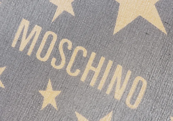 モスキーノMOSCHINO スタープリントシルクシフォンストール 黒 K-114092_008