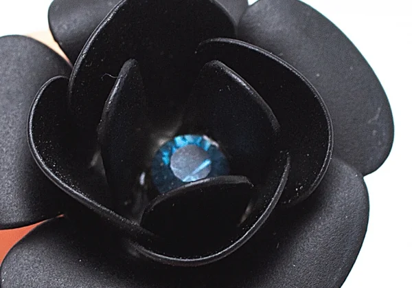 ジャンポールゴルチエJean Paul GAULTIER ビジュー装飾フラワーピアス 黒 K-114111_007