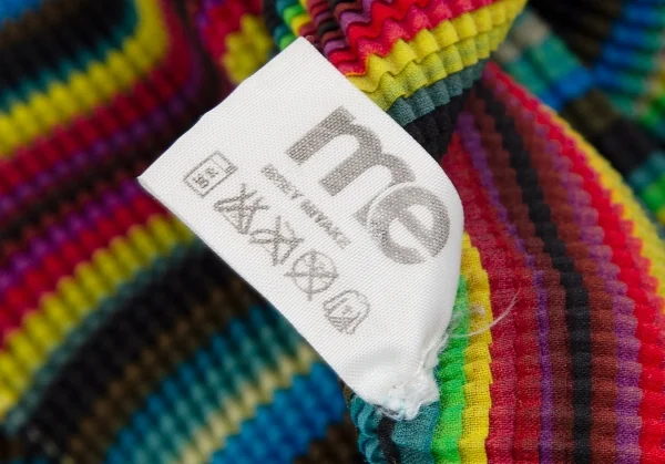 イッセイミヤケ ミーISSEY MIYAKE me ストライプストレッチプリーツハイネックカットソー マルチF K-114215_019