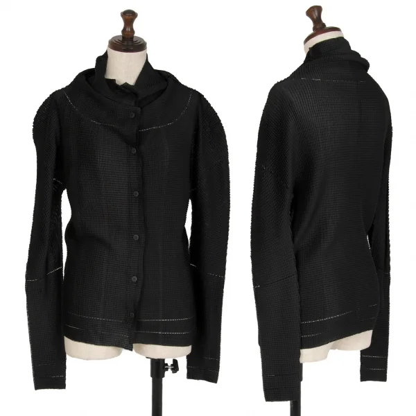 イッセイミヤケ ミーISSEY MIYAKE me カッティングデザインストレッチプリーツシャツ 黒F K-114220_001