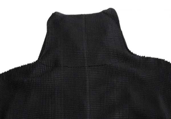 イッセイミヤケ ミーISSEY MIYAKE me カッティングデザインストレッチプリーツシャツ 黒F K-114220_012