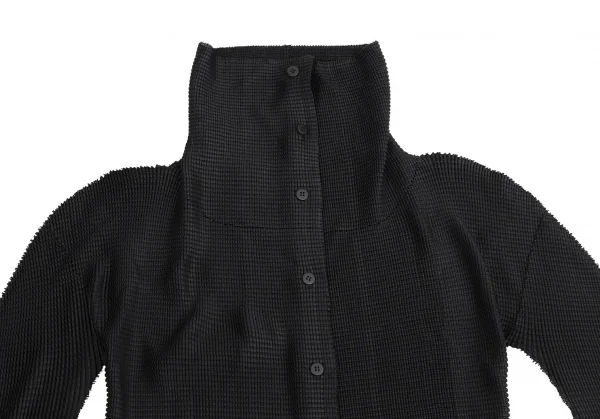イッセイミヤケ ミーISSEY MIYAKE me カッティングデザインストレッチプリーツシャツ 黒F K-114220_003