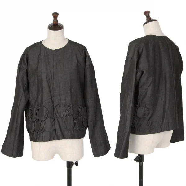 コムコム コムデギャルソンCOMME des GARCONS ポリリネンリボン装飾ノーカラージャケット チャコールXS K-114472_001