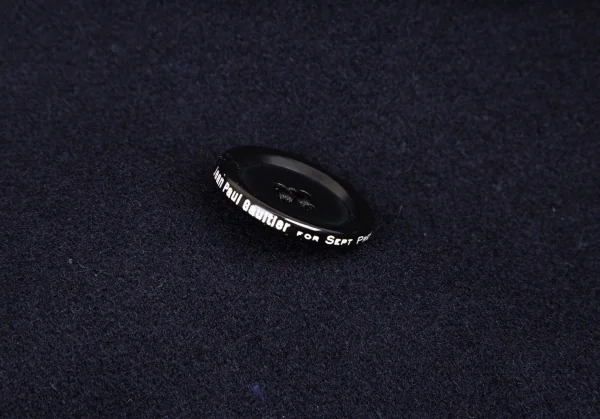 ジャンポールゴルチエ フォー セットプルミエJean Paul GAULTIER FOR SEPT PREMIERES まち針刺繍ピーコート 紺40 K-114673_007