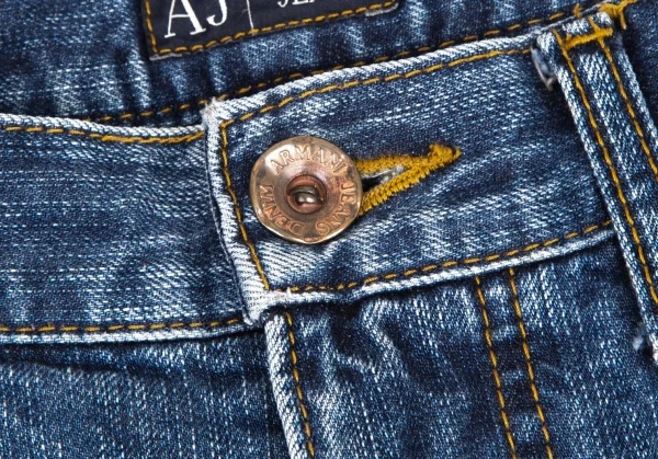 アルマーニジーンズARMANI JEANS ウォッシュデニムテーパードパンツ インディゴ31 K-115262_003