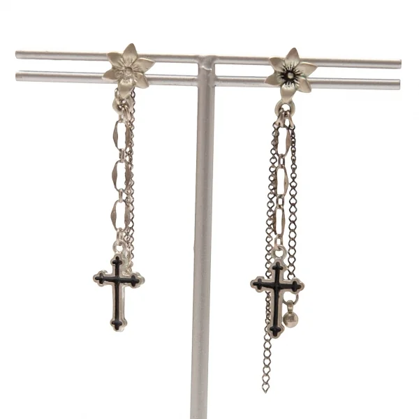 ジャンポールゴルチエJean Paul GAULTIER クロスチャームフラワーピアス シルバー K-115291_001