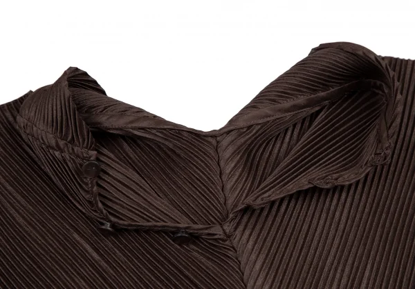 イッセイミヤケISSEY MIYAKE 斜行プリーツノースリーブプルオーバーブラウス 茶M位 K-115370_011