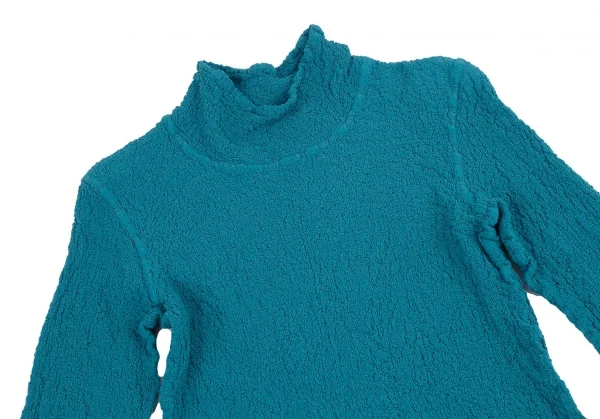 イッセイミヤケ ミーISSEY MIYAKE me 裾刺繍デザインハイネックカリフラワーカットソー 水色F K-115395_003