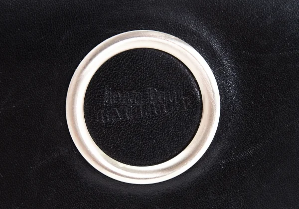 ジャンポールゴルチエJean Paul GAULTIER ビッグアイレットレザー長財布 黒 K-115526_002
