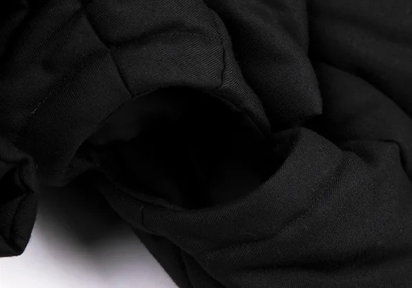 コムデギャルソンCOMME des GARCONS ギャザーデザイン中綿ウールジャケット 黒XS K-115593_009