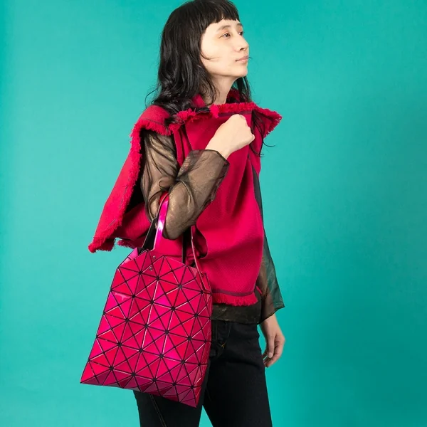 【ISSEY MIYAKE】 BAO BAO トートバッグ 【レッド】バオバオ ISSEY MIYAKE イッセイミヤケ バオバオ ルーセント トートバッグ