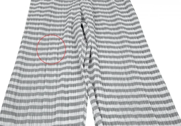 イッセイミヤケISSEY MIYAKEパターン切替ボーダーシースループリーツパンツ 白グレーM K-116028_004