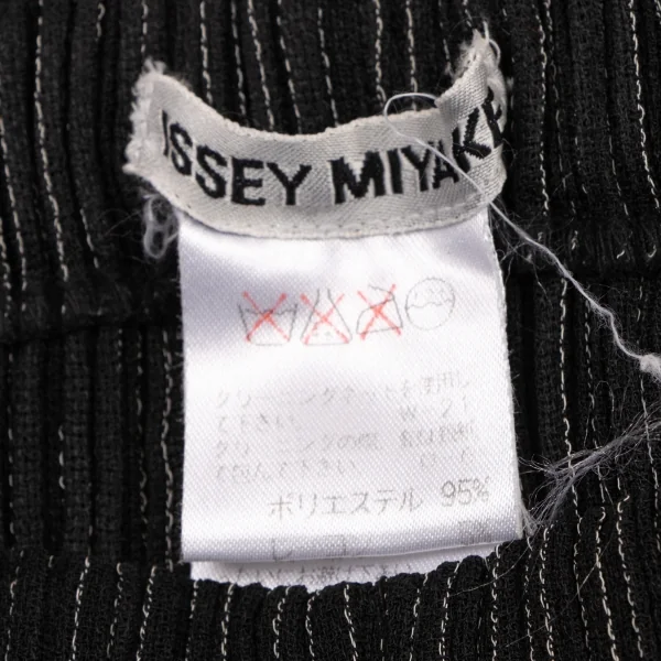 イッセイミヤケISSEY MIYAKEピンストライプステッチプリーツパンツ 黒M K-116032_014