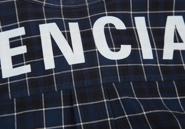 バレンシアガBALENCIAGA 520497 ロゴプリントタイネックチェックシャツ 青34 K-116200_004