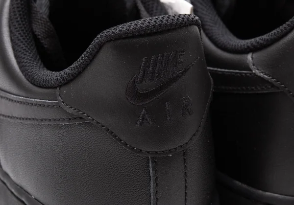 プレイコムデギャルソン×ナイキPLAY COMME des GARCONS×NIKE エアフォース1ローカットスニーカー 黒白27 K-116286_008