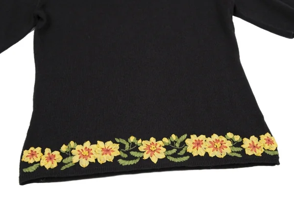 ジャンポールゴルチエ ファムJean Paul GAULTIER FEMME フラワー装飾ハイネックニット 濃紺40 K-116361_007