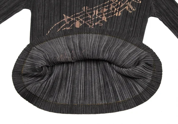 PLEATS PLEASE Musical Note Printed 3/4 Sleeve Top & Flare Skirt K-116399_009