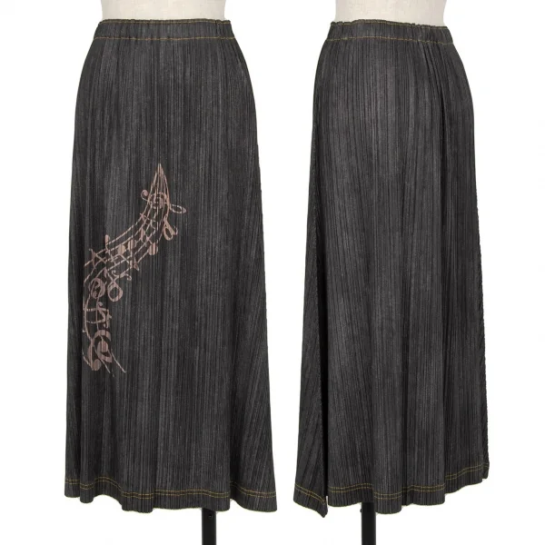 PLEATS PLEASE Musical Note Printed 3/4 Sleeve Top & Flare Skirt K-116399_012
