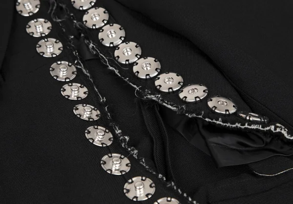 コムデギャルソン オムプリュスCOMME des GARCONS HOMME PLUS エステル裁ち切りスナップボタンジャケット 黒XS K-116529_010