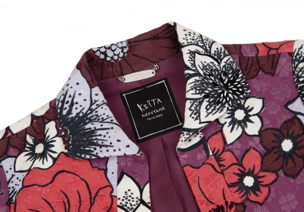 ケイタマルヤマKEITA MARUYAMA フラワープリントフレアスリーブボタンレスジャケット 紫ボルドー赤1 K-116758_004