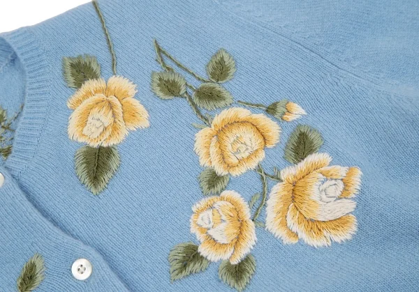 ケイタマルヤマKEITA MARUYAMA ウールカシミヤ花刺繍ニットカーディガン 水色1 K-116760_010