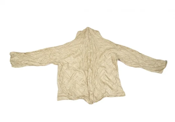 イッセイミヤケISSEY MIYAKEシワプリーツハイネックトップス ベージュM K-116792_011