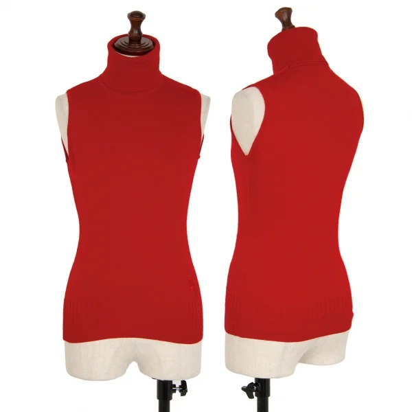ヴェルサーチVERSACE ワンポイント刺繍タートルネックノースリーブニット 赤38 K-116817_001