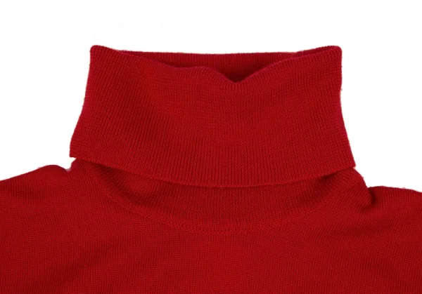 ヴェルサーチVERSACE ワンポイント刺繍タートルネックノースリーブニット 赤38 K-116817_004