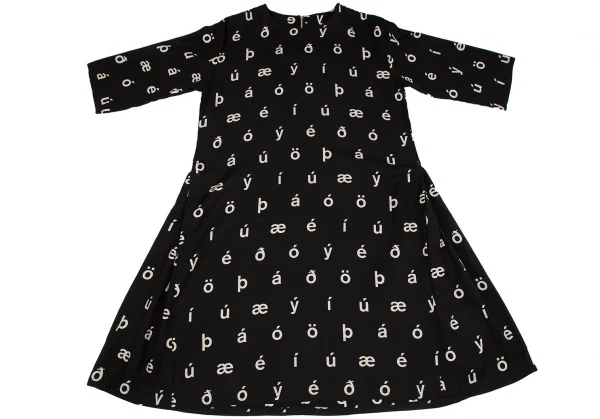 ズッカzucca 製品洗いラテン文字総柄ワンピース 黒M K-117061_002