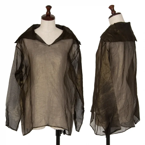 イッセイミヤケISSEY MIYAKEメタリックフォイルプリントシルクシフォントップス