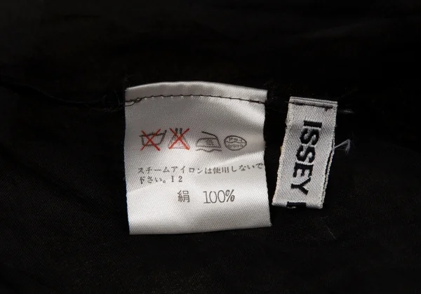 イッセイミヤケISSEY MIYAKEメタリックフォイルプリントシルクシフォントップス ゴールドM K-117114_015