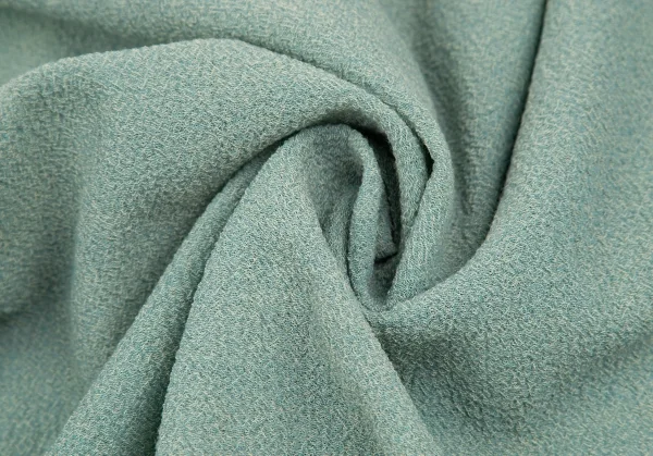 イッセイミヤケ ハートISSEY MIYAKE HaaT ウールナイロンジョーゼットスタンドカラージャケット グリーン2 K-117315_014