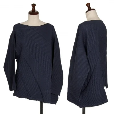 イッセイミヤケISSEY MIYAKE バイアスジグザグプリーツカットソー