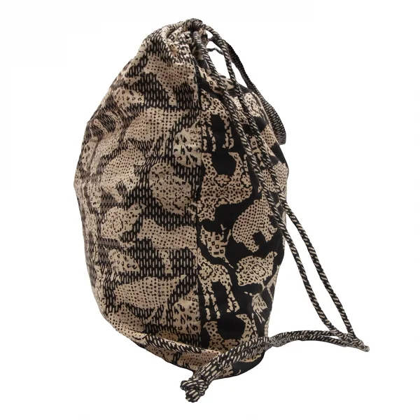 イッセイミヤケ ハートタマシャISSEY MIYAKE HaaT TaMaSHa アニマルプリントナップサック 黒ベージュ K-117561_003
