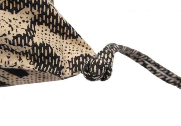 イッセイミヤケ ハートタマシャISSEY MIYAKE HaaT TaMaSHa アニマルプリントナップサック 黒ベージュ K-117561_006