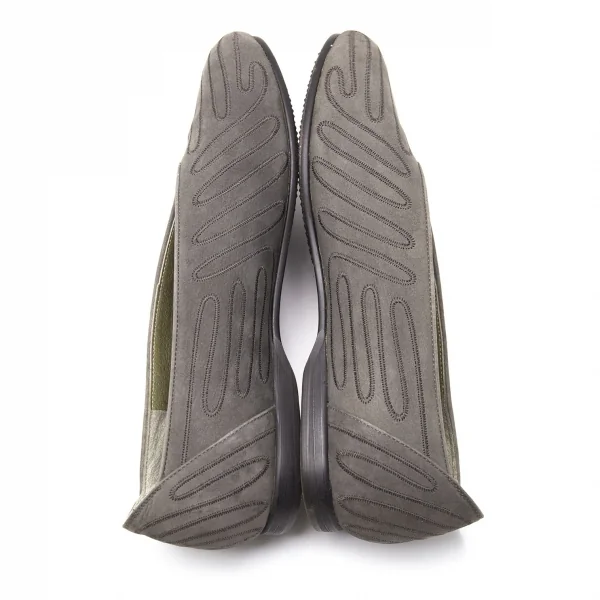 ヨーガンレールフラットシューズと本革スニーカー ヨーガンレール