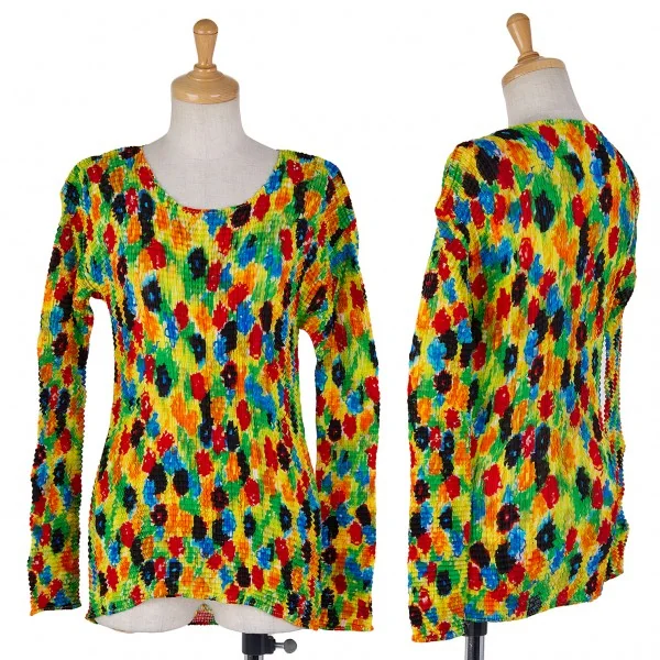イッセイミヤケISSEY MIYAKE プリーツマルチプリント長袖