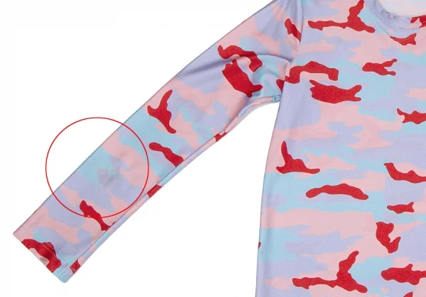 コムデギャルソンCOMME des GARCONS カモフラプリントストレッチカットソー 水色赤ピンクXS K-117839_007