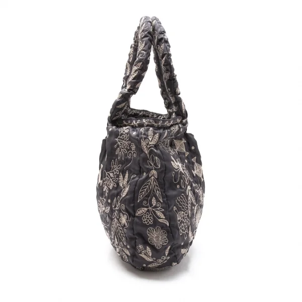 イッセイミヤケハートタマシャISSEY MIYAKE HaaT TaMaSHa