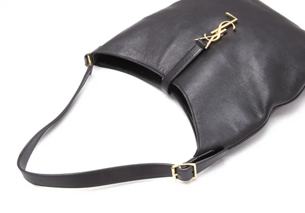 サンローランパリSAINT LAURENT PARIS カサンドラチャームレザーホーボーバッグ 黒 K-117970_011
