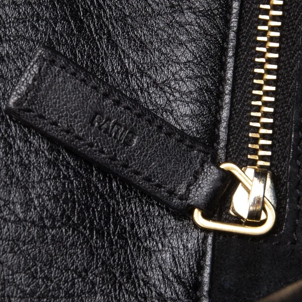 サンローランパリSAINT LAURENT PARIS カサンドラチャームレザーホーボーバッグ 黒 K-117970_016