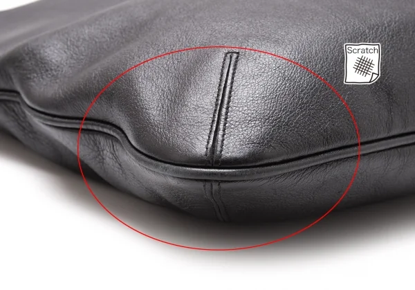 サンローランパリSAINT LAURENT PARIS カサンドラチャームレザーホーボーバッグ 黒 K-117970_009