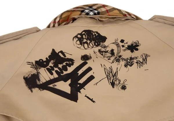 バーバリーBURBERRY コットンギャバグラフィックプリントトレンチコート ベージュ48 K-118001_014