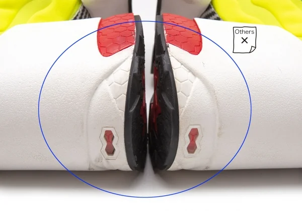 メゾンマルジェラ×リーボックMaison Margiela×Reebok Tabi Instapump Fury Hi アンクルブーツ 黒赤黄40(25cm位) K-118005_016